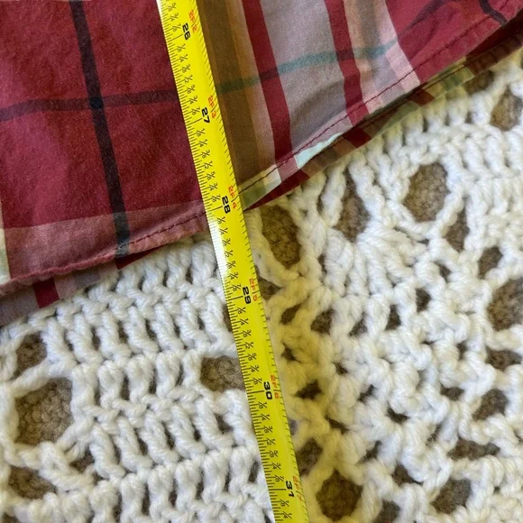 Men’s Eddie Bauer Classic Fit Red Plaid Classic Fit Button Up Shirt Size Large - Picture 9 of 11